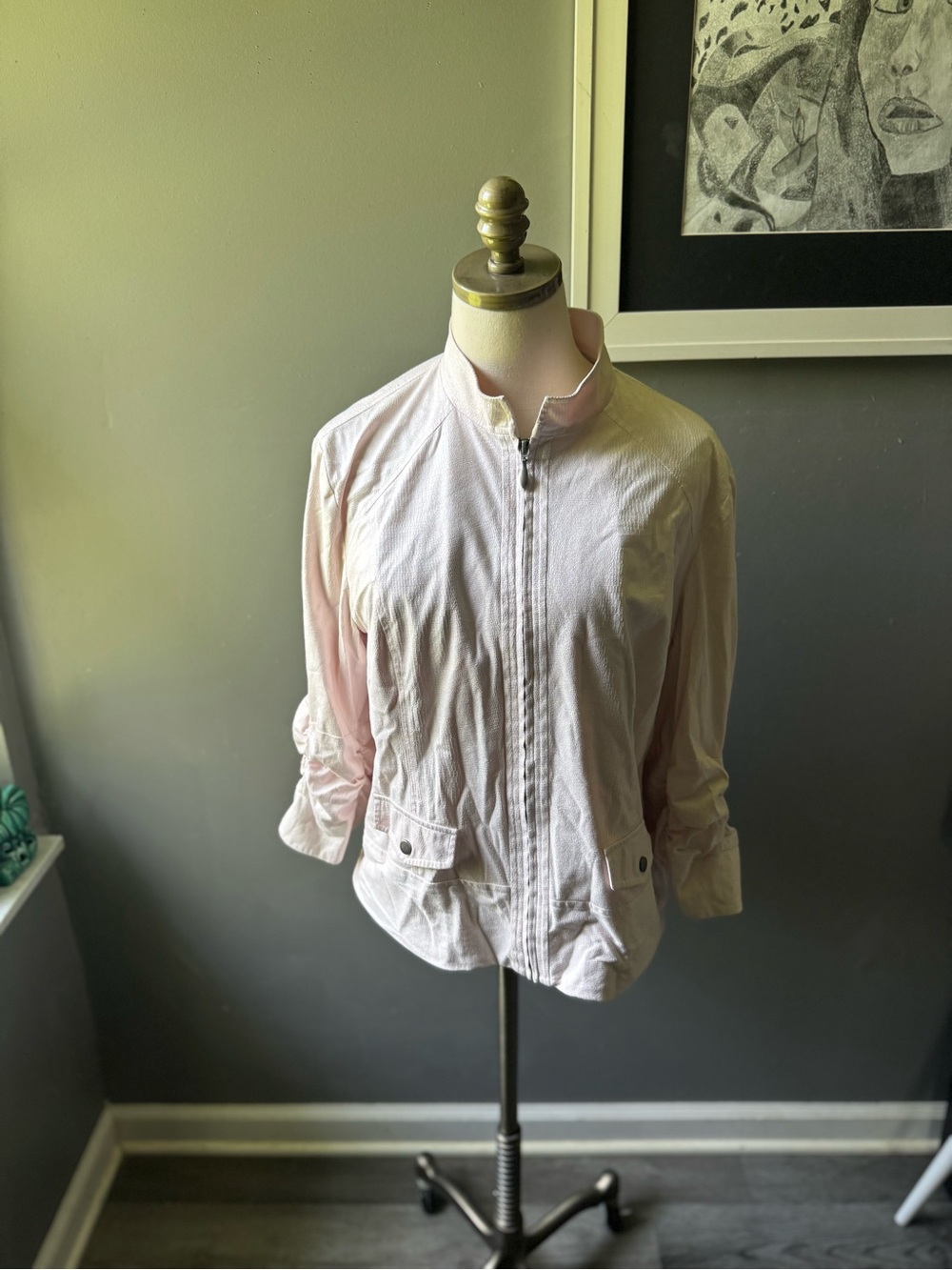 Chico’s Light Pink Zip Up Jacket Size 2 Large